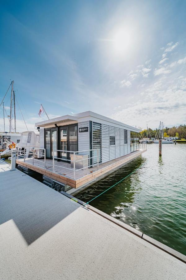 Schwimmendes Ferienhaus "Trinity" Ihr Seahome Auf Der Ostsee Peenemunde Bagian luar foto